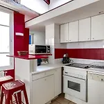 2Pers Central Flat Rue De Rivoli